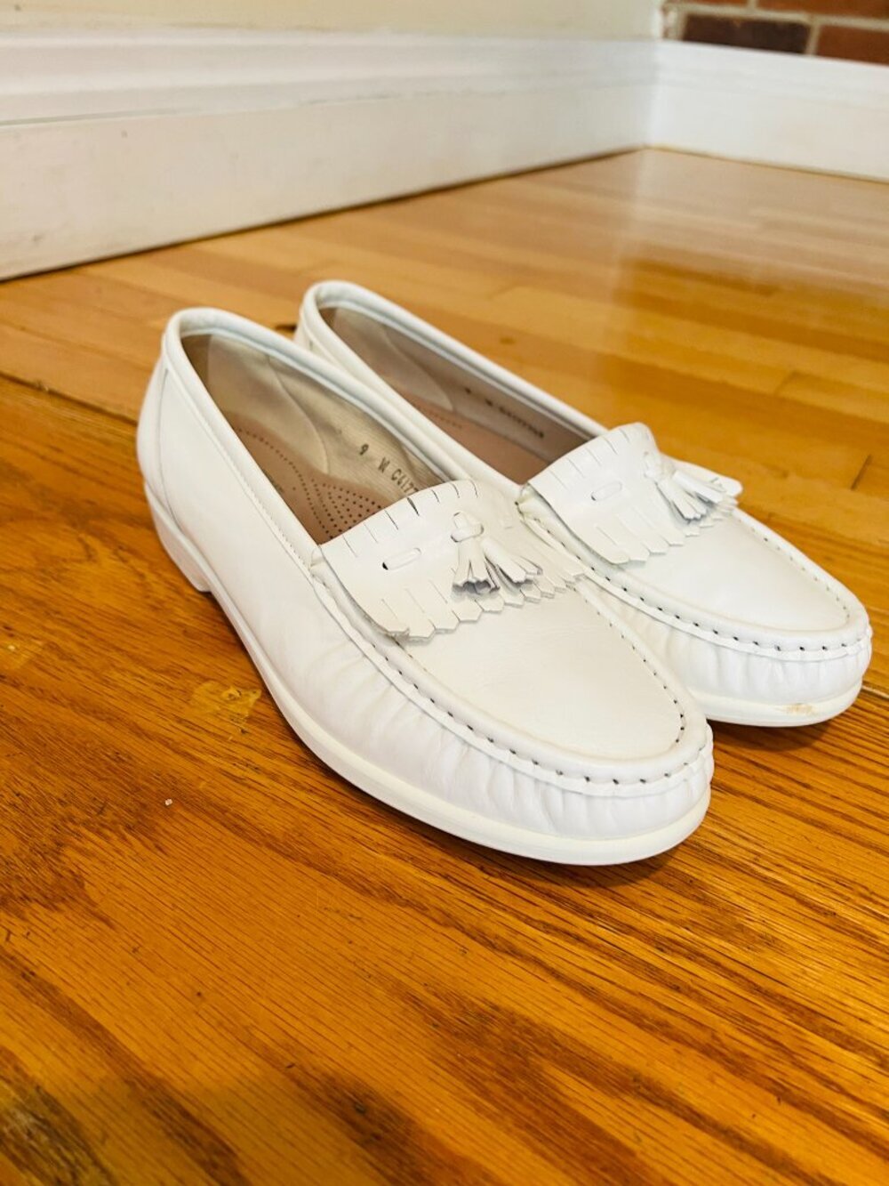 White SAS Tassel Loafers Size 9 W